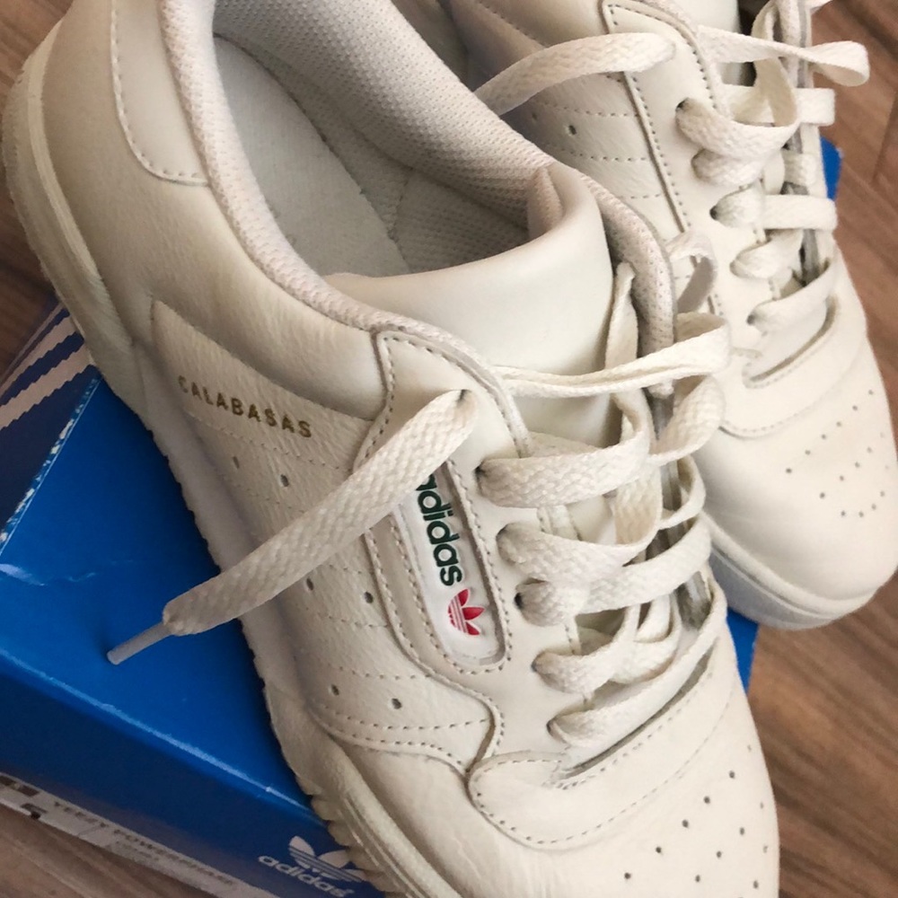 Adidas Yeezy powerphase Calabasas shoes size 5